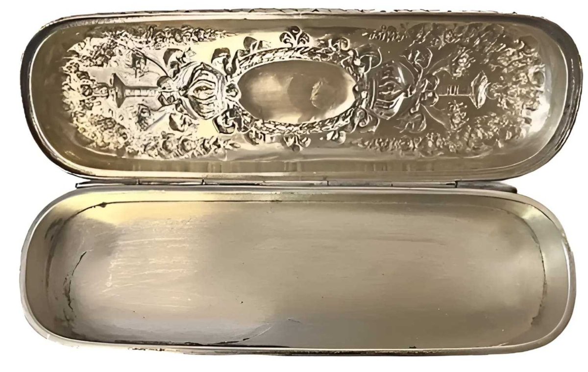 Howard & Co. 1896 Silver Heirloom Engraved Keepsake Box - Re - psychles Vintage Shop & Art Gallery